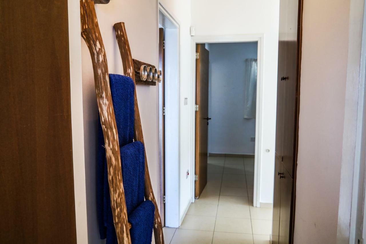 Phaedrus Living: Seaside Luxury Villa Anafi Paralímni Extérieur photo